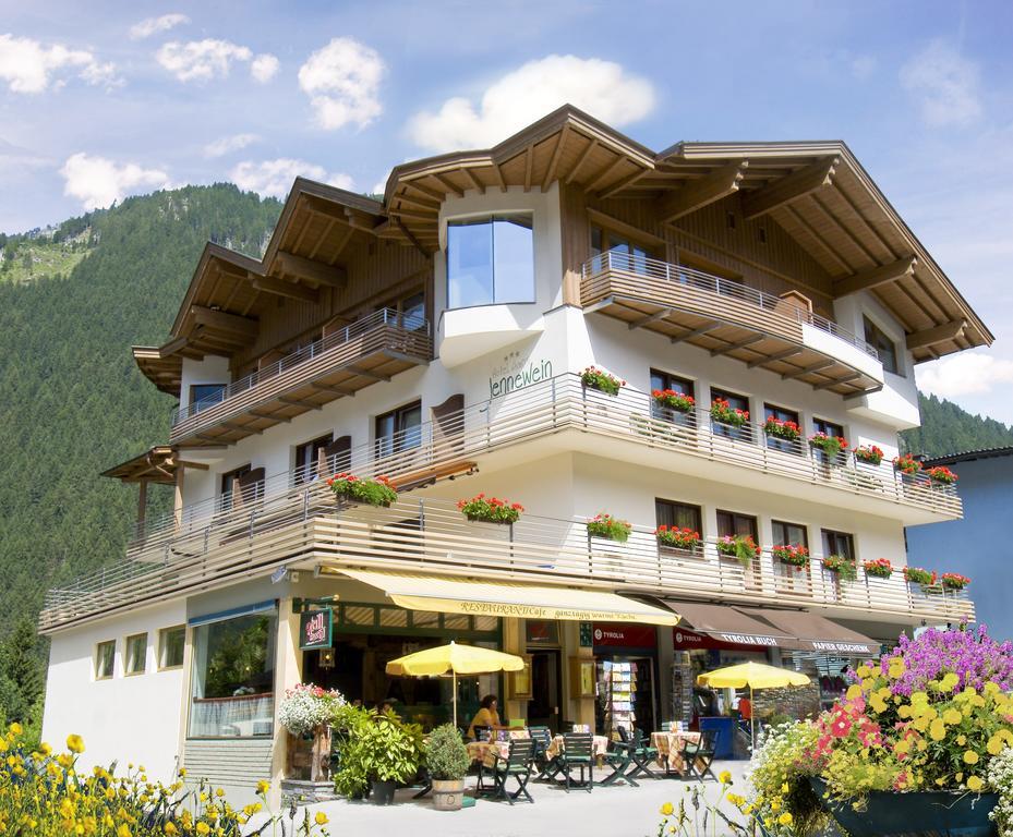 Hotel Garni Jennewein Mayrhofen Exteriér fotografie