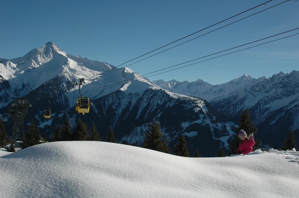 Hotel Garni Jennewein Mayrhofen Pokoj fotografie